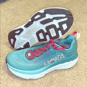 Hoka One One Bondi 6